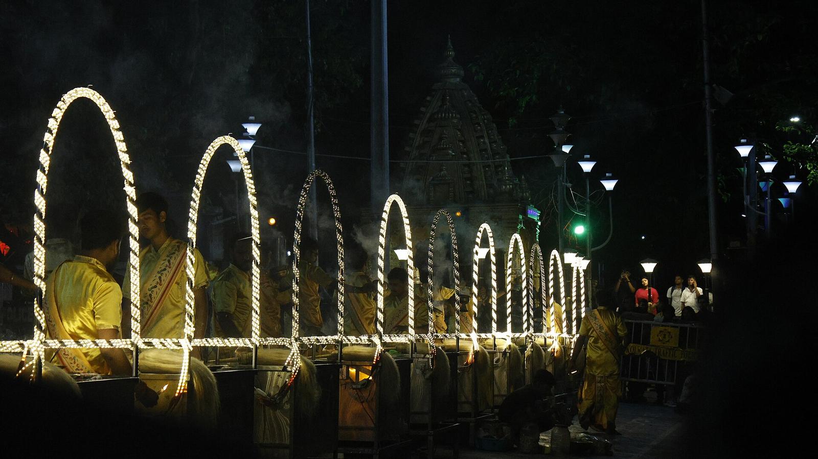 West Bengal Directs Grants to 20 Kolkata Wards for Infrastructure Work